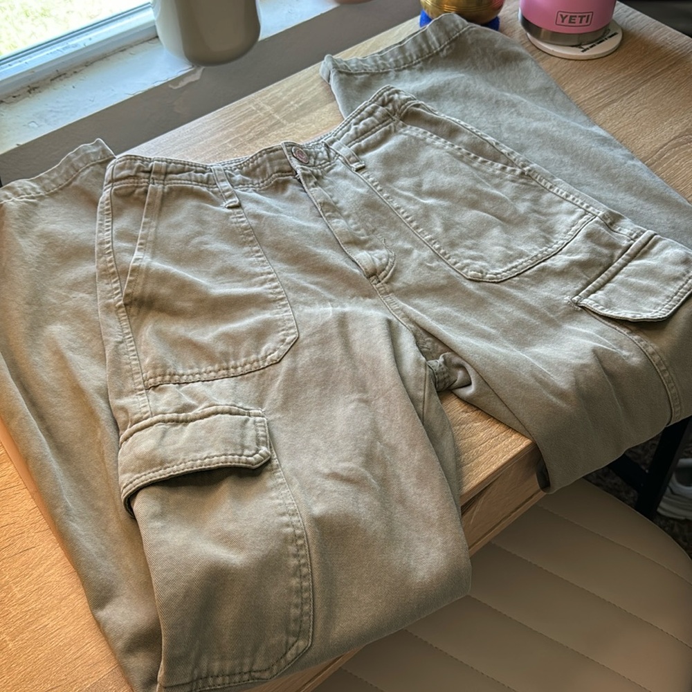 Zara Size 2 Sage Cargo Pants